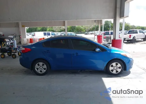 2015 Kia Forte Lx z USA, uszkodzony, nr VIN KNAFX4A69F5285385